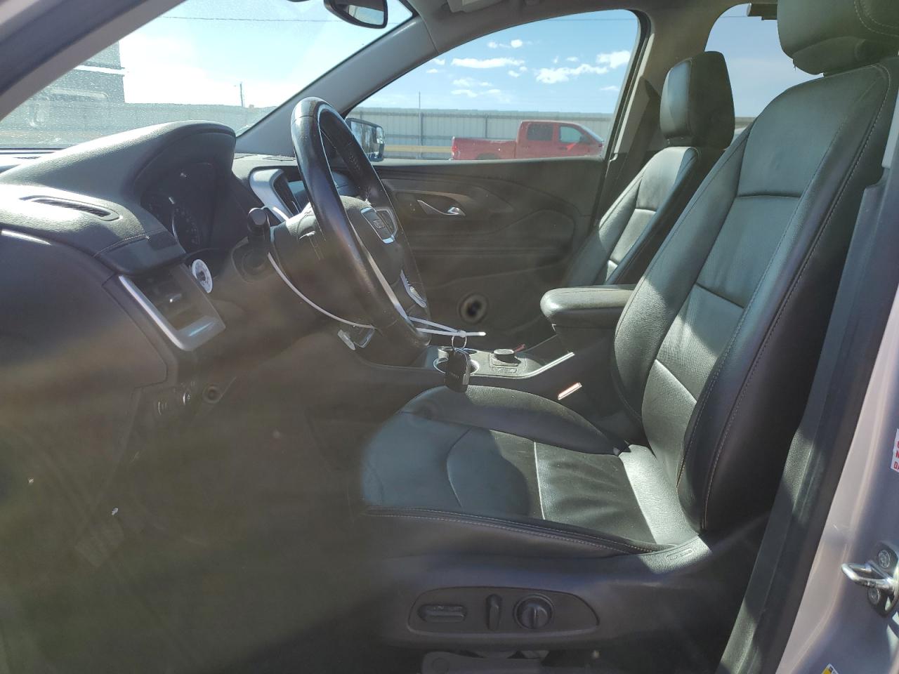 2019 GMC Terrain - Image 7