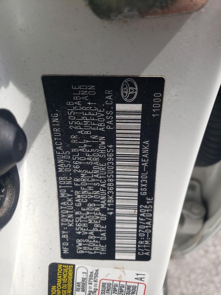 2005 Toyota Avalon - Image 12