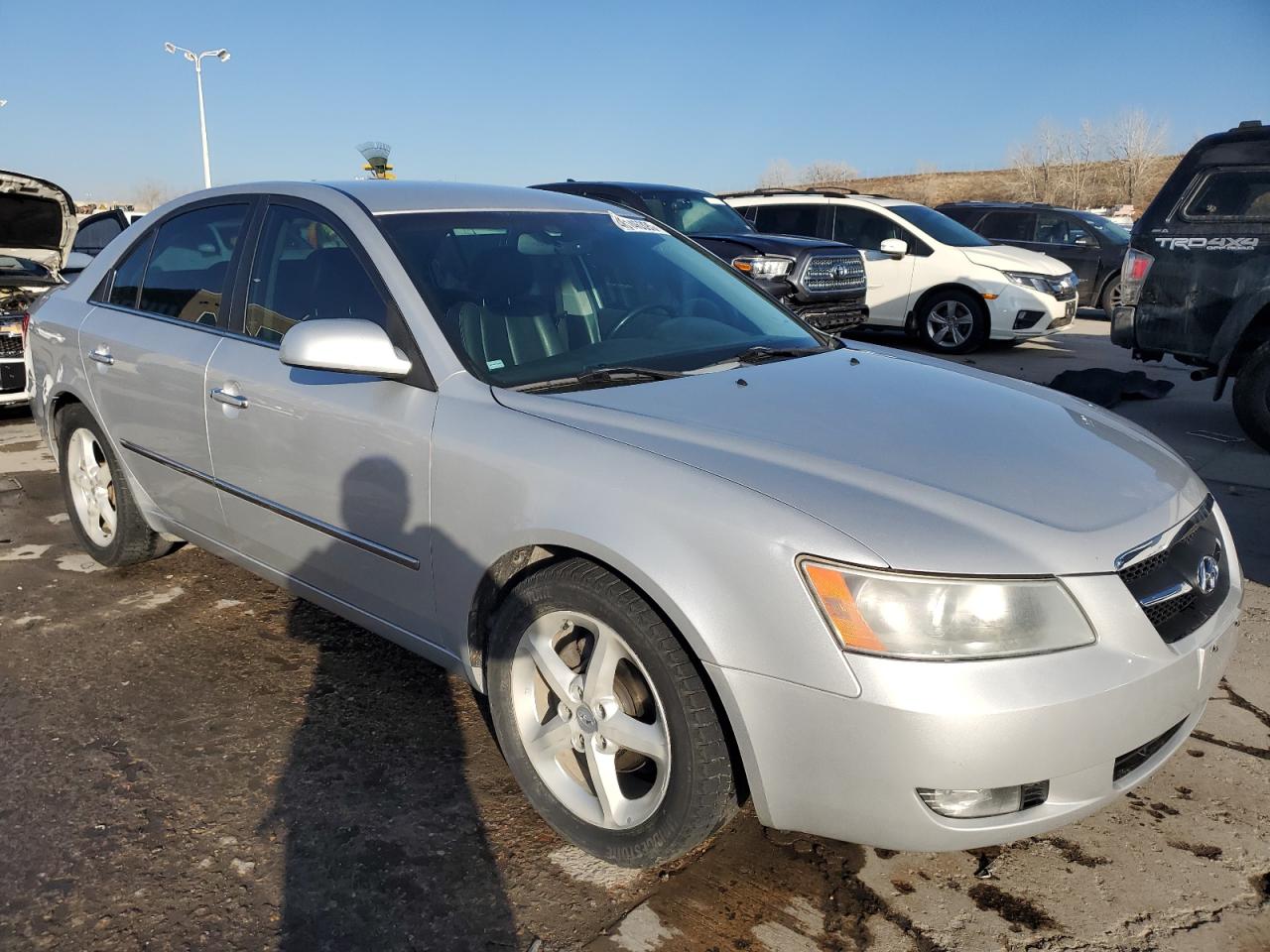 2008 Hyundai Sonata - Image 4