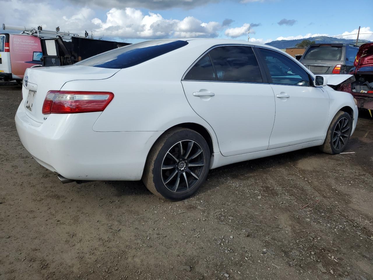 2009 Toyota Camry - Image 3