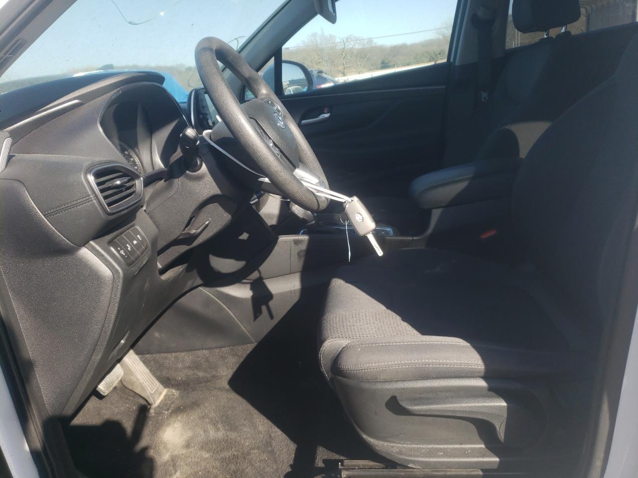 2019 Hyundai Santa Fe - Image 7