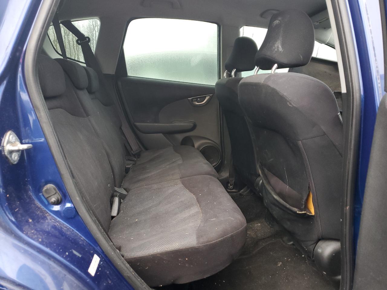2009 Honda Fit - Image 10