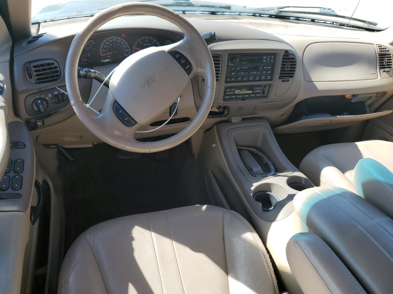 1999 Ford Expedition - Image 8