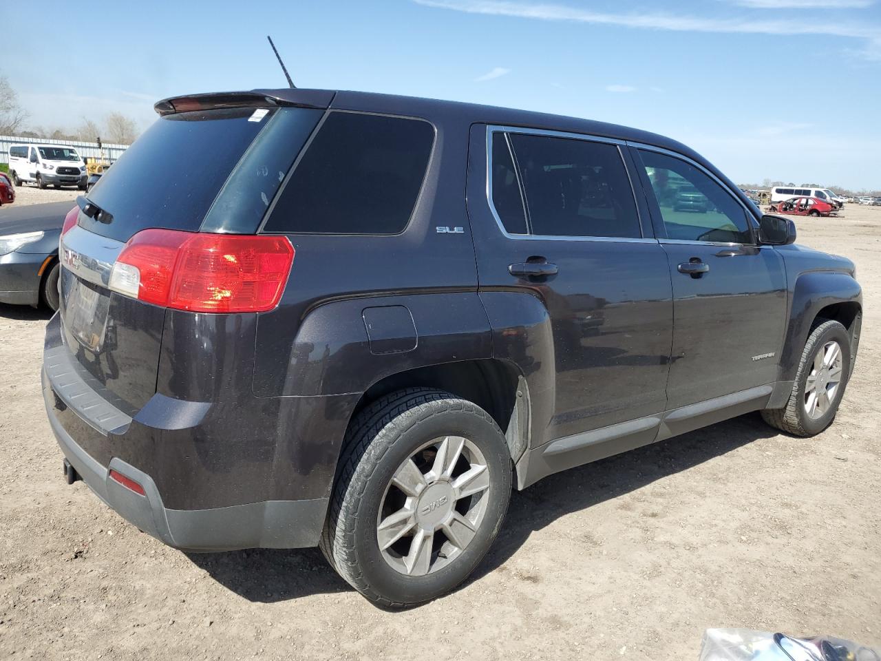 2013 GMC Terrain - Image 3