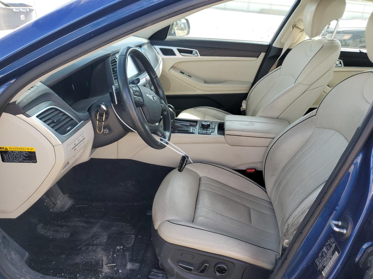 2015 Hyundai Genesis 3.8L VIN: KMHGN4JE0FU091477 Lot: 50513325