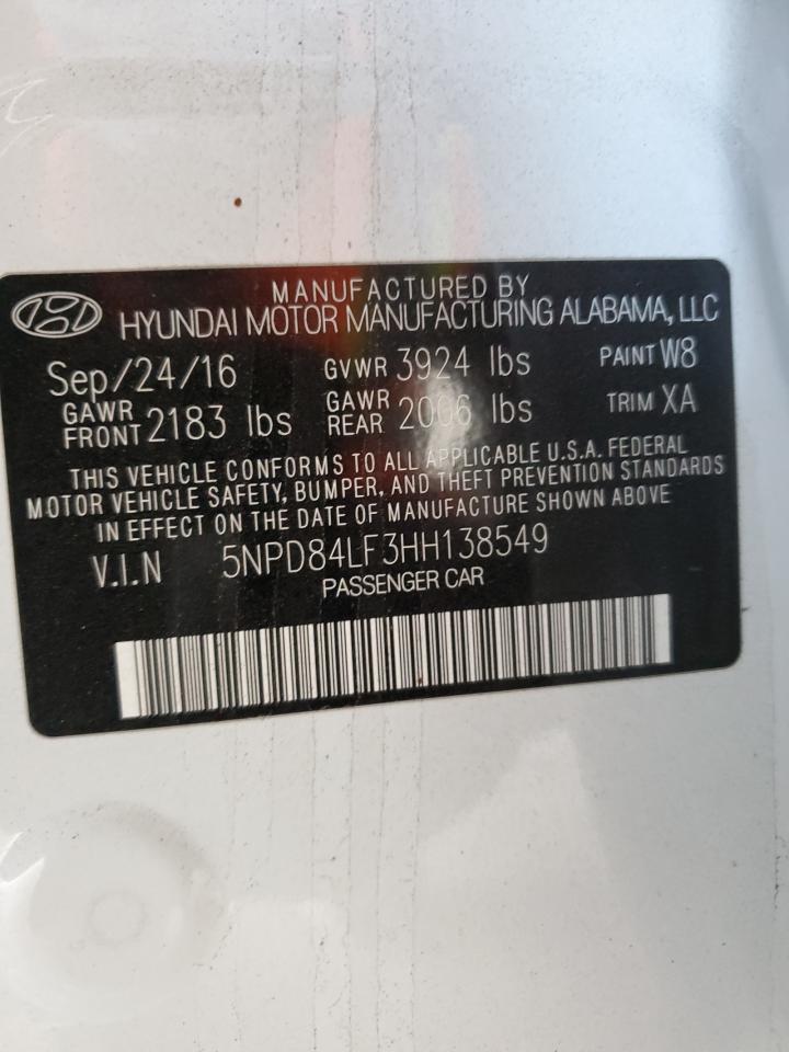 2017 Hyundai Elantra - Image 13