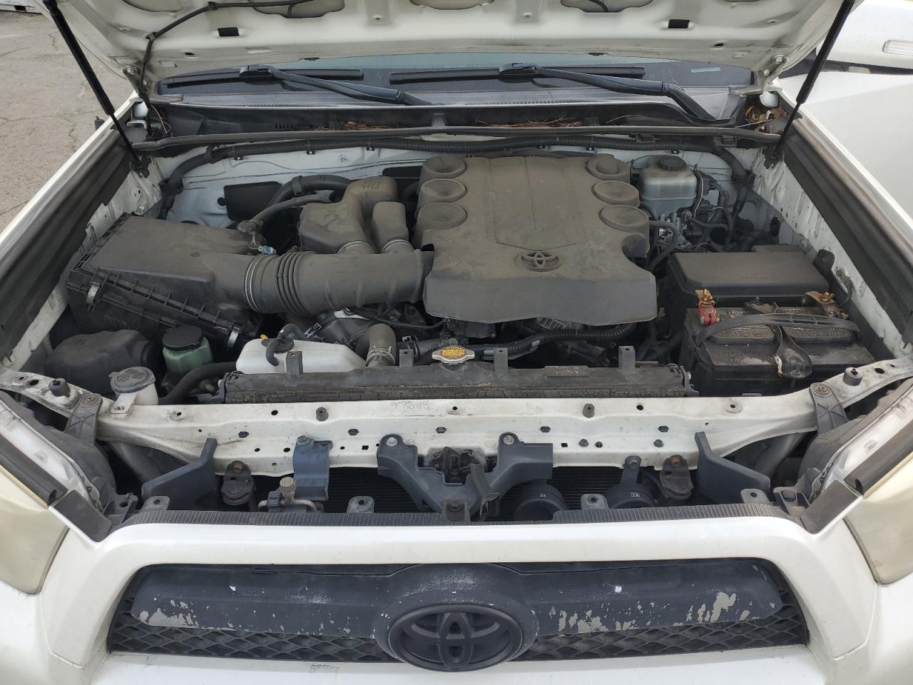 2013 Toyota 4Runner - Image 13