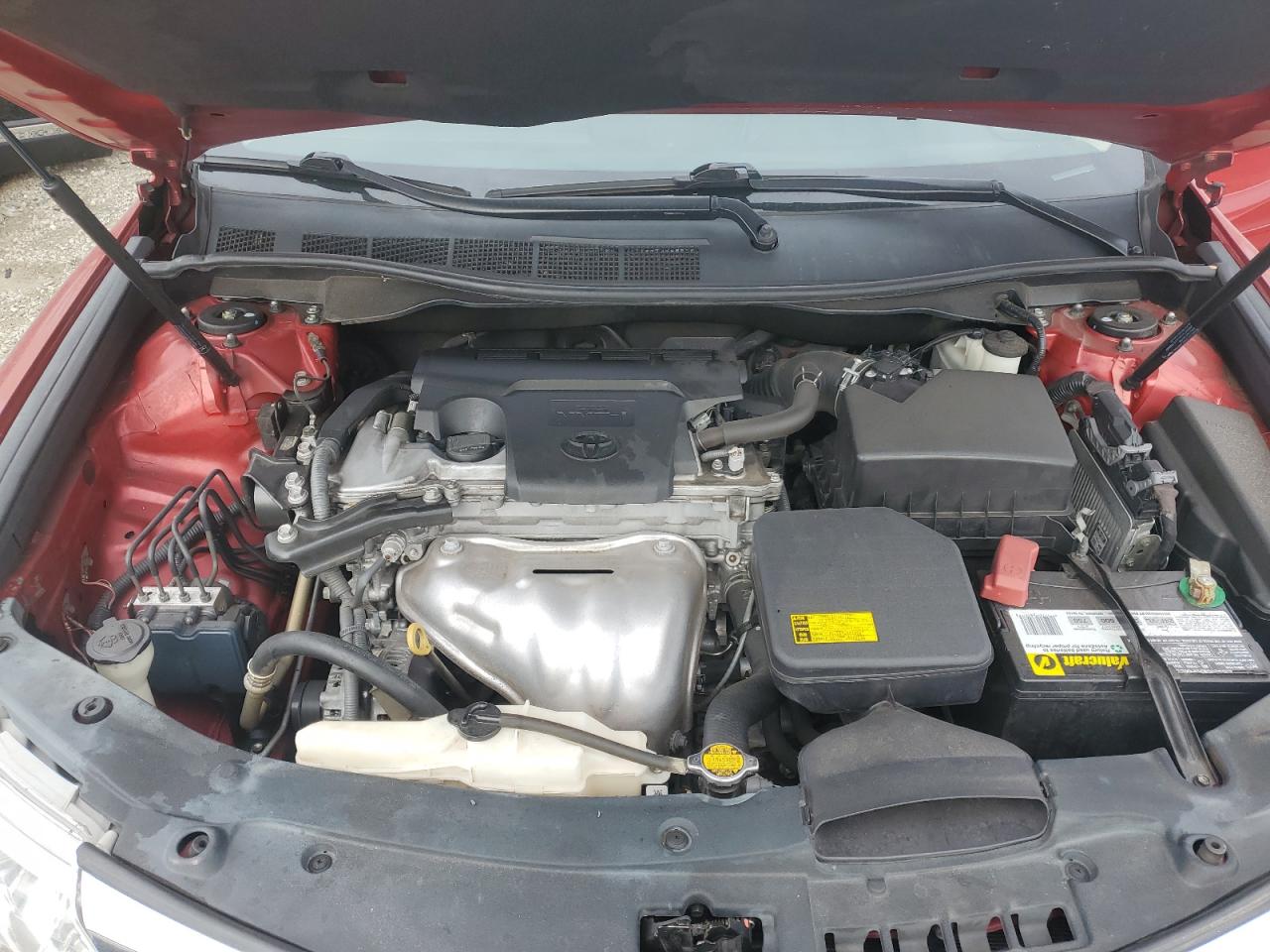 2013 Toyota Camry - Image 13