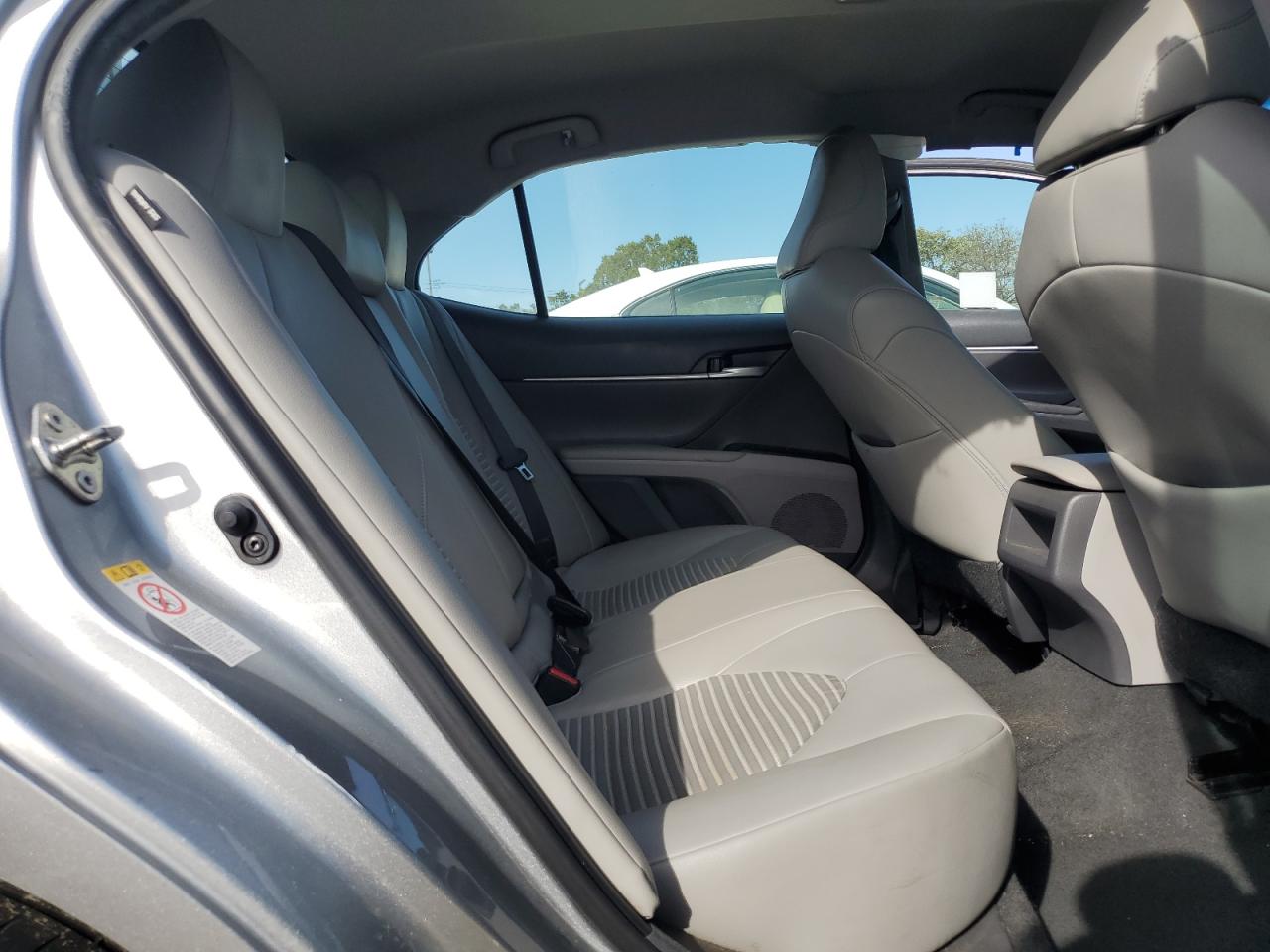 2018 Toyota Camry - Image 10