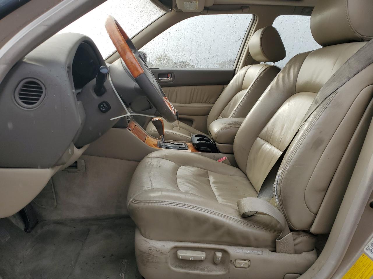 1998 Lexus LS - Image 7