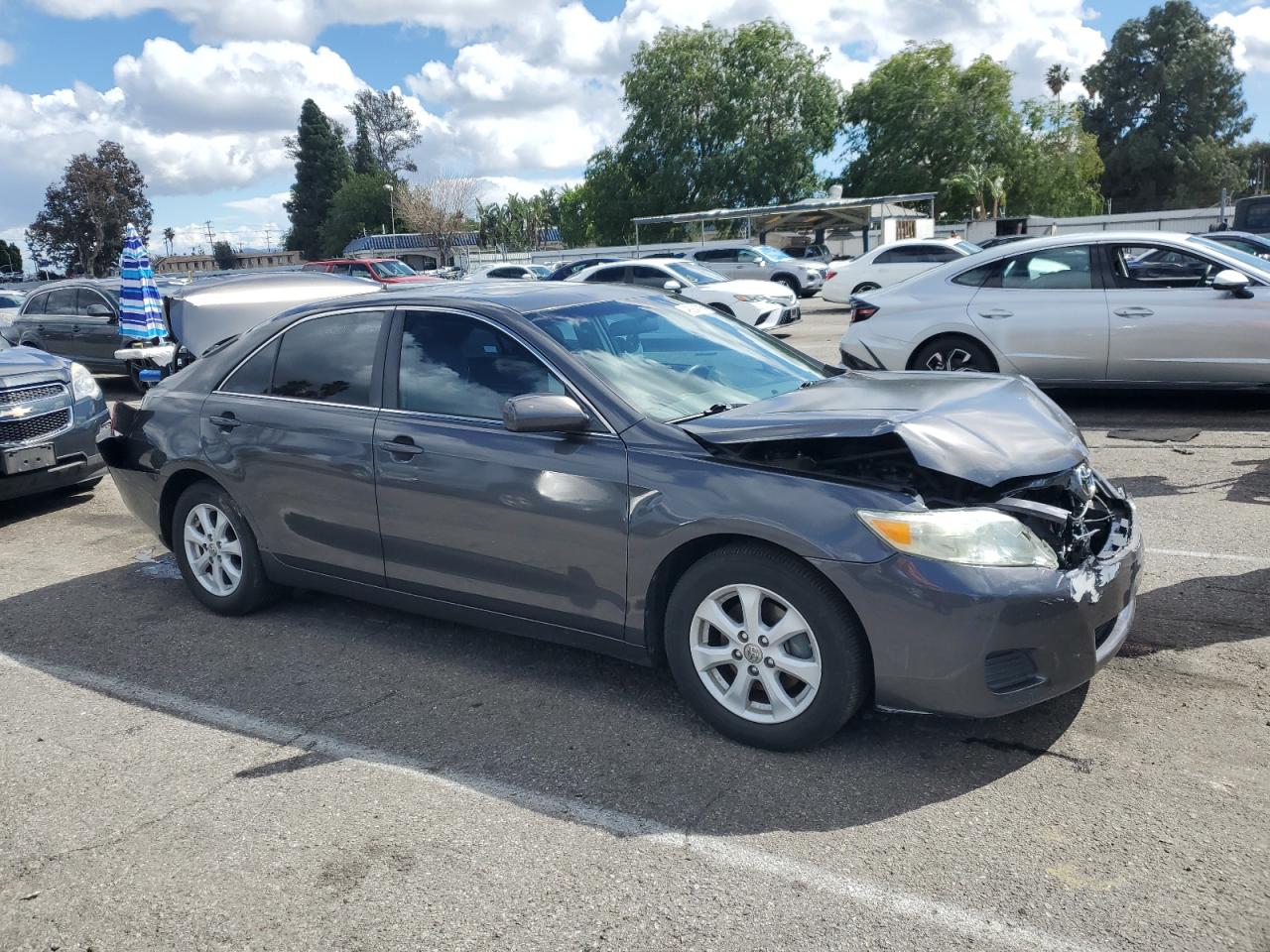 2010 Toyota Camry - Image 4