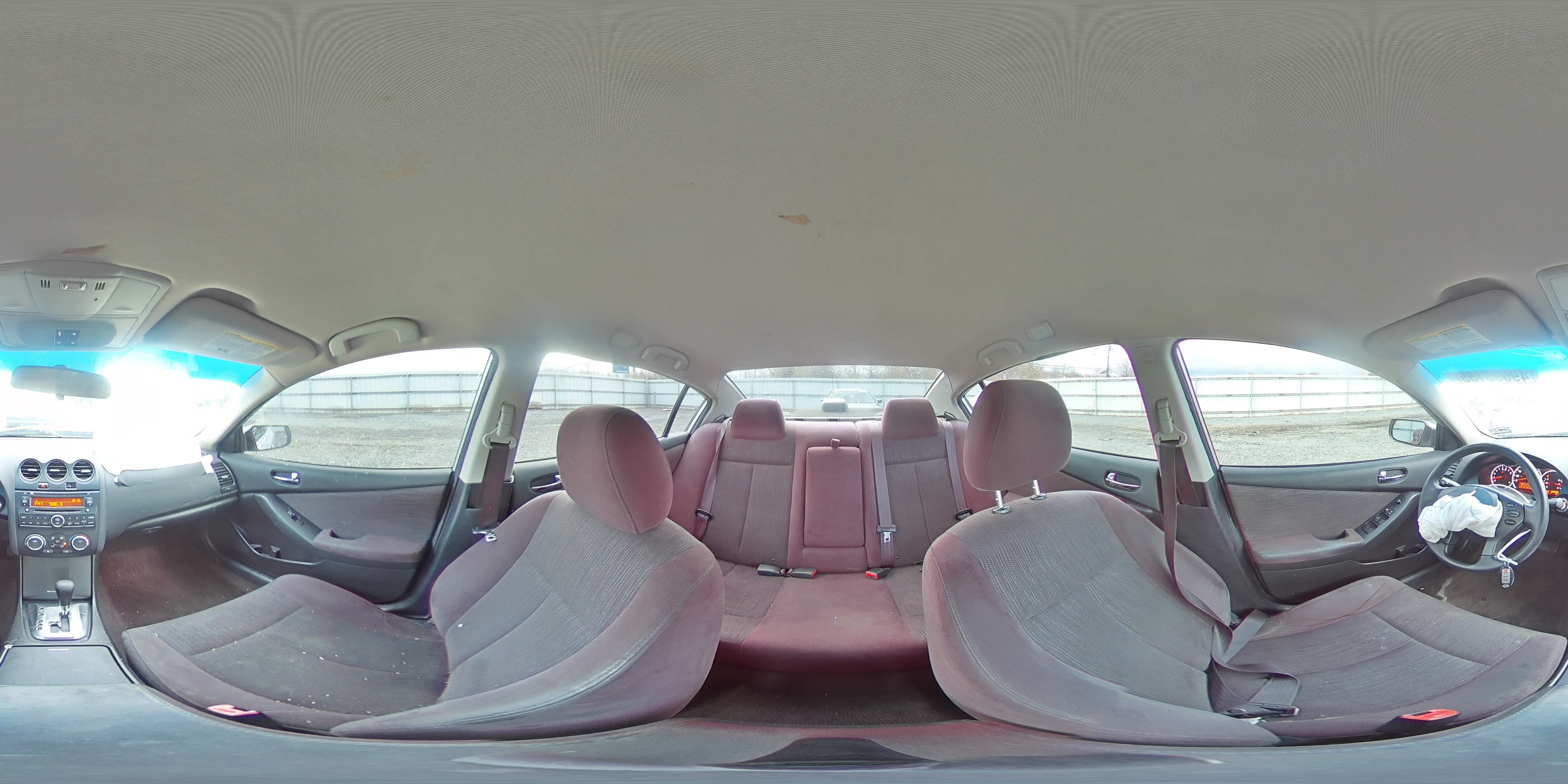 2011 Nissan Altima - Image 13