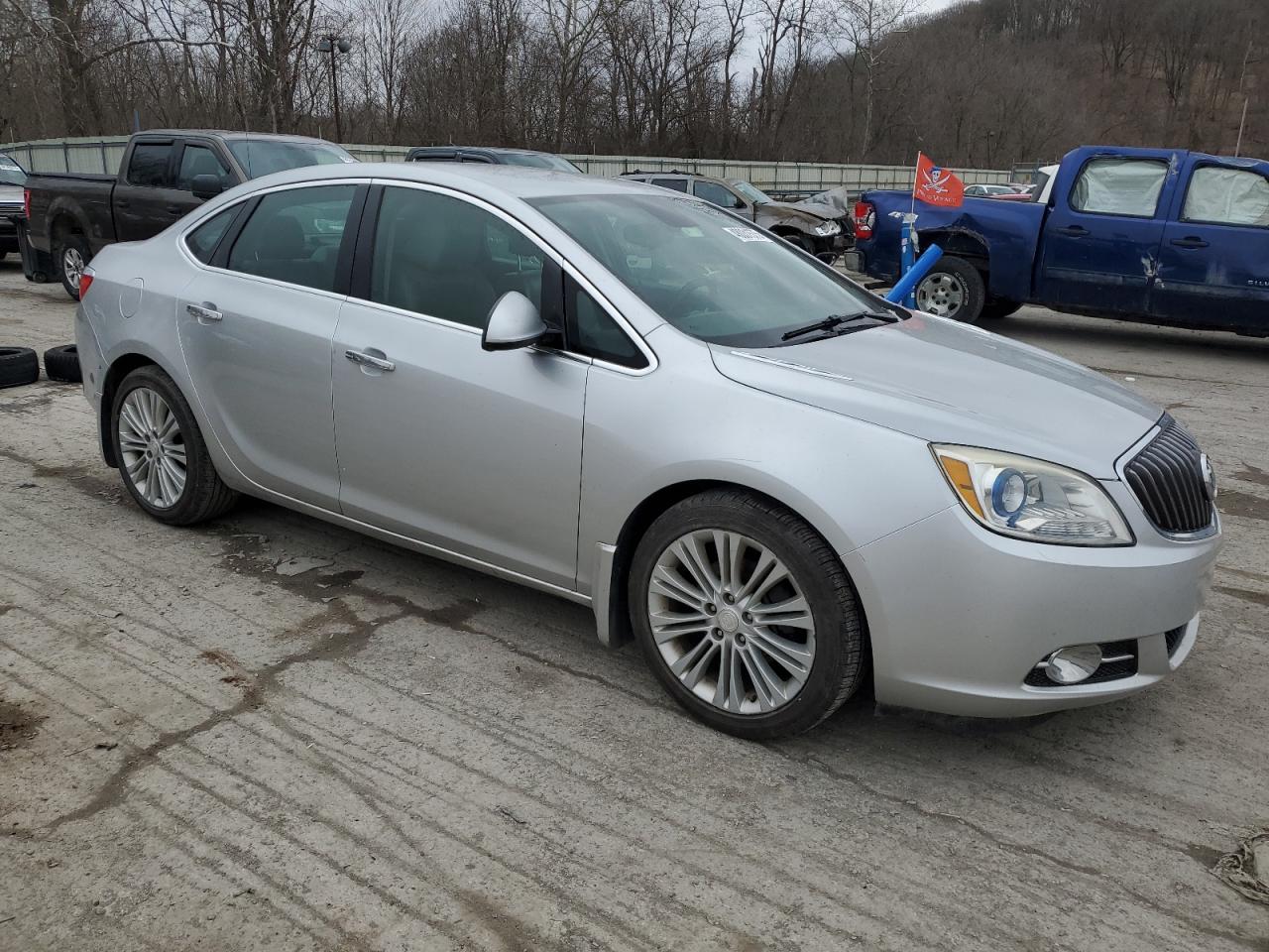 2014 Buick Verano - Image 4