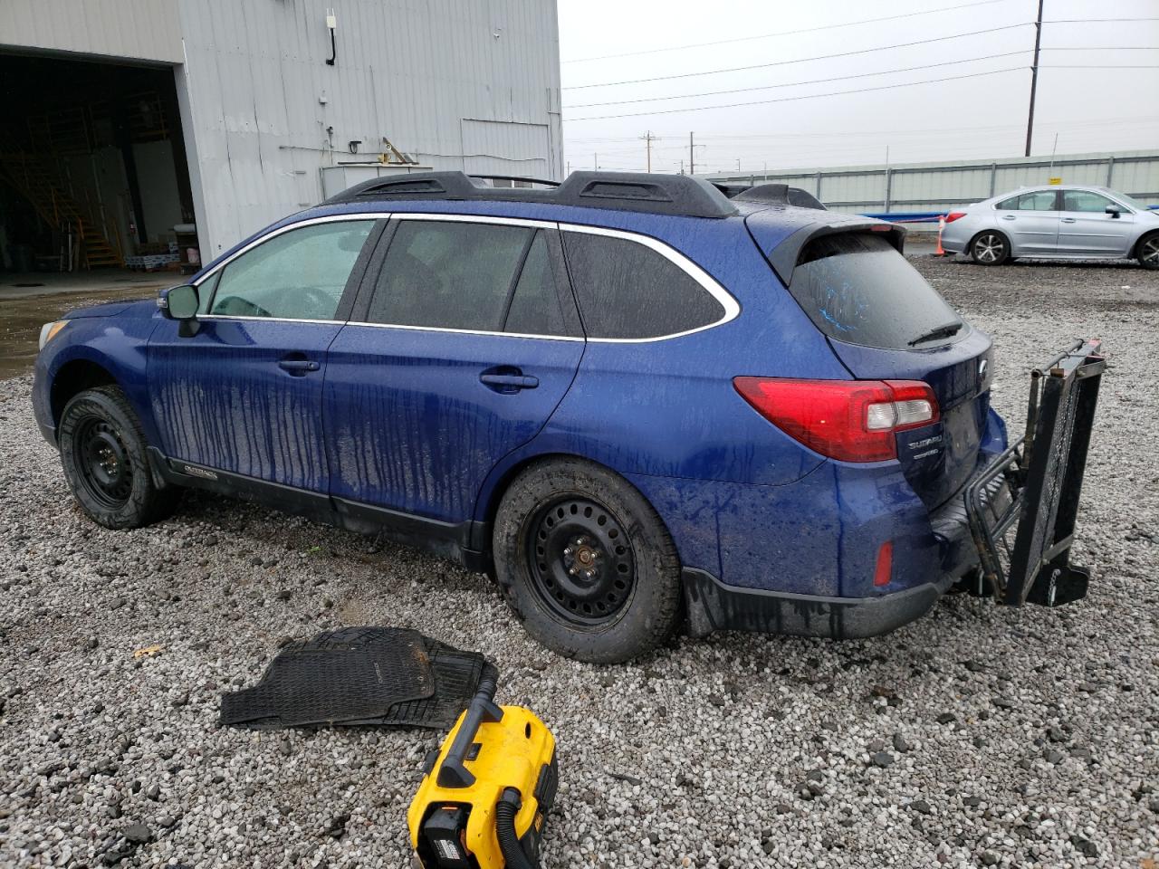 2016 Subaru Outback - Image 2