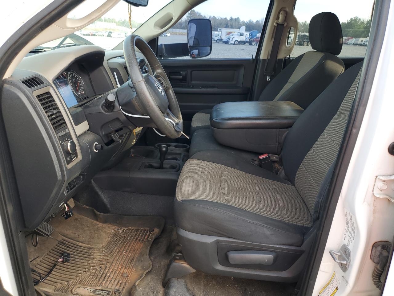 2012 Dodge RAM - Image 7