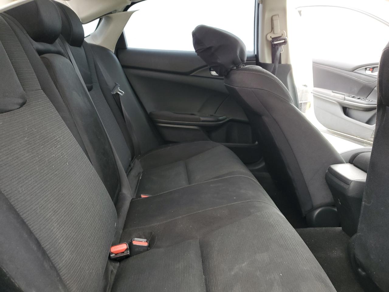2020 Honda Insight - Image 10
