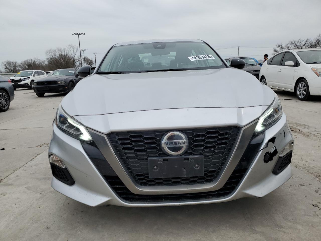 2021 Nissan Altima - Image 5