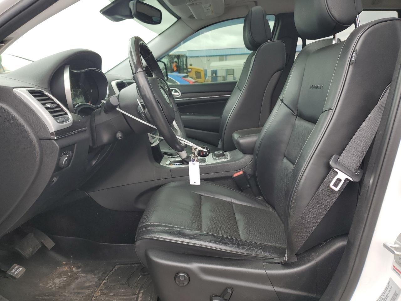 2018 Jeep Grand Cherokee - Image 7