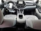 2024 Toyota Highlander Le продається в Greenwell Springs, LA - Front End