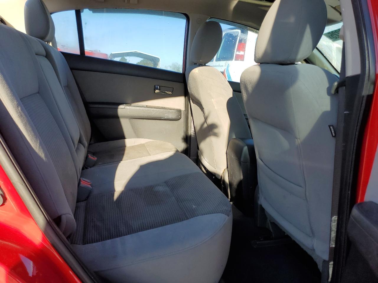 2012 Nissan Sentra - Image 10