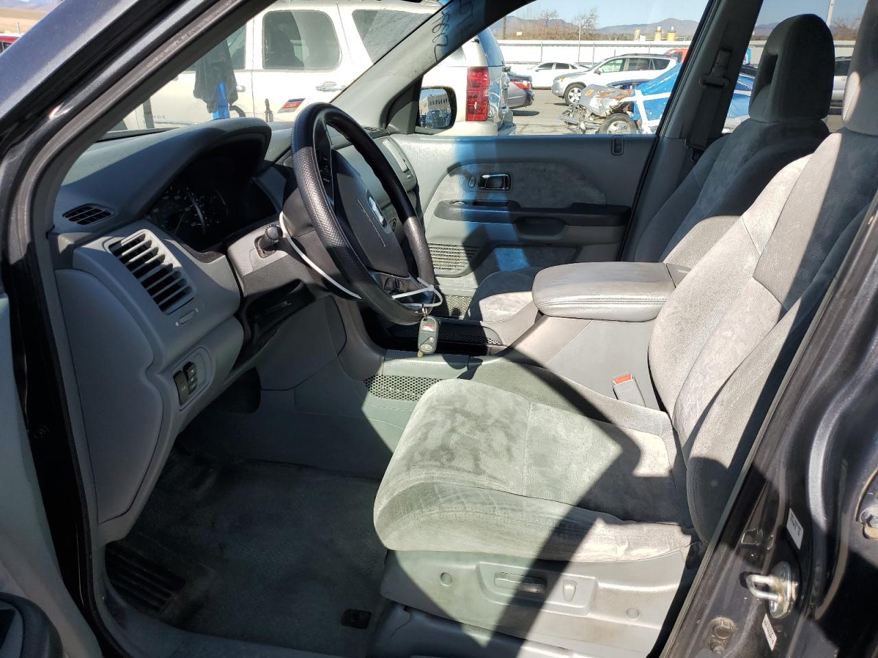 2004 Honda Pilot - Image 7