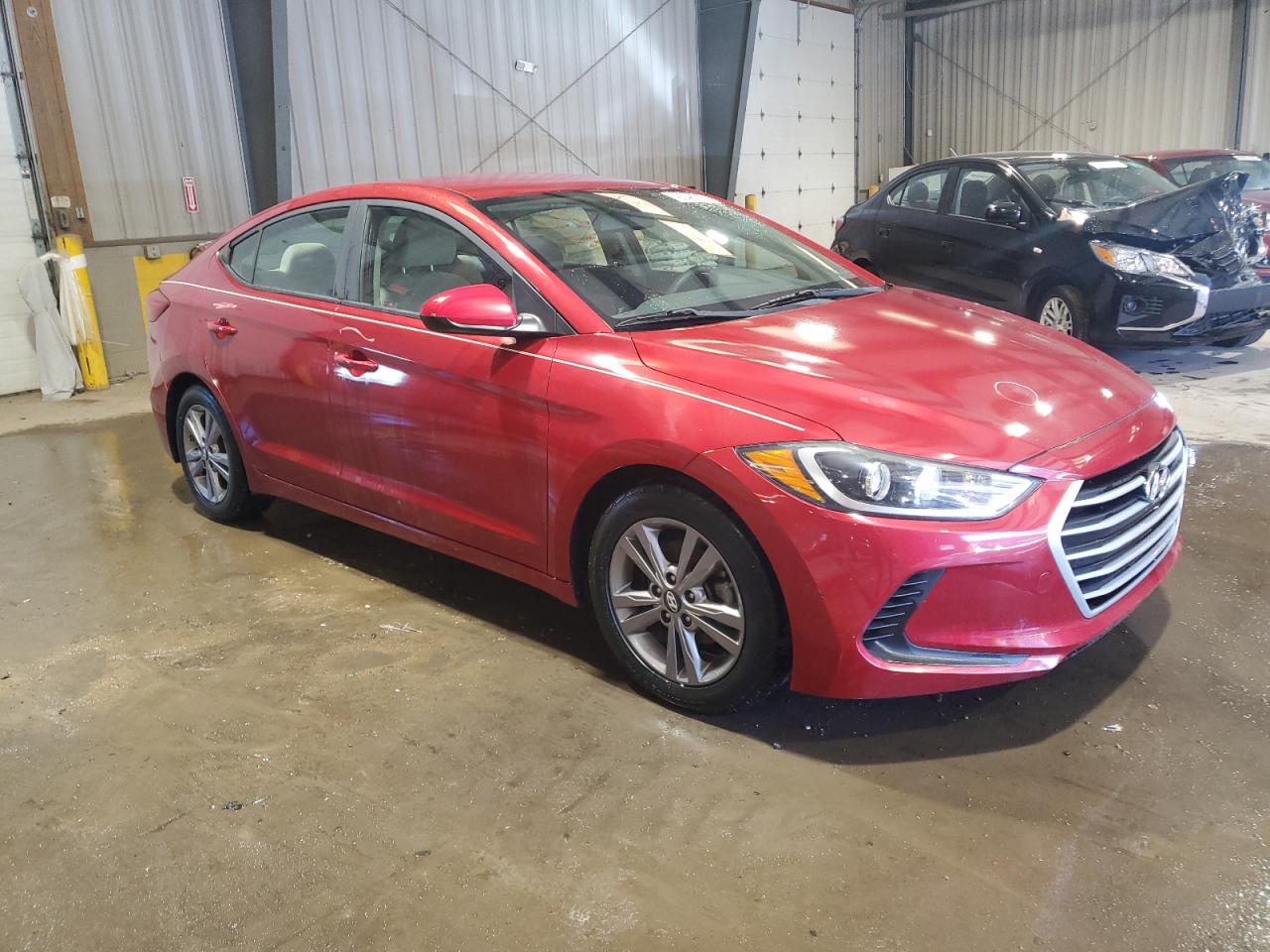 2017 Hyundai Elantra - Image 4