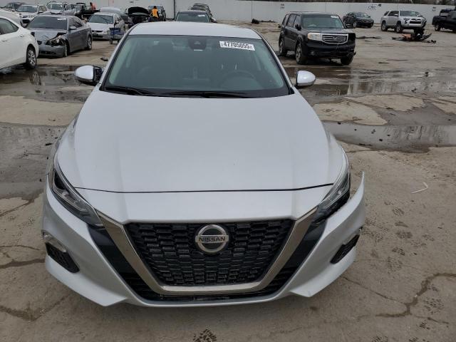  NISSAN ALTIMA 2021 Srebrny