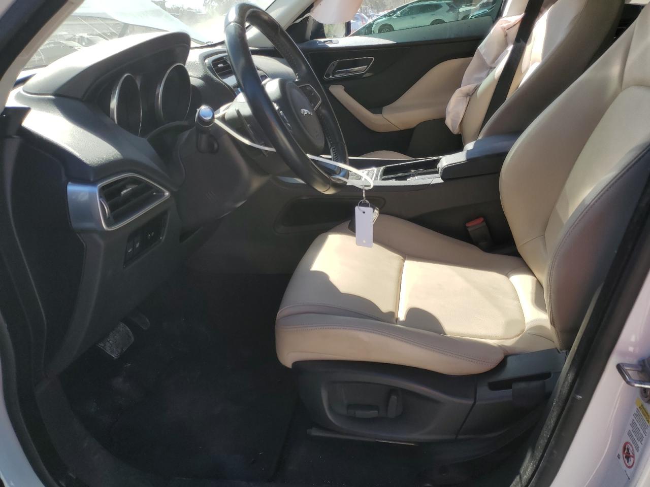 2018 Jaguar F-Pace - Image 7