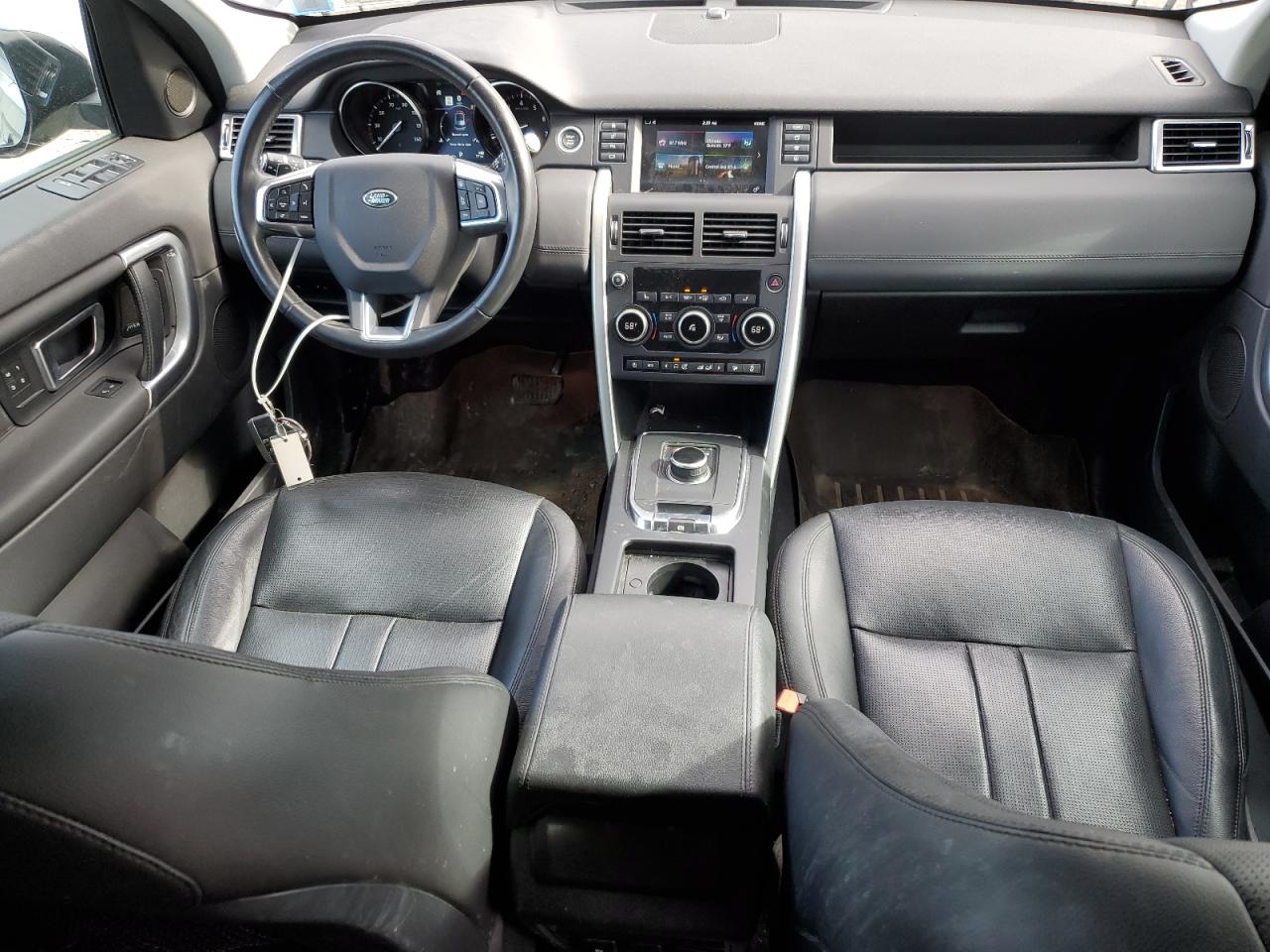 2019 Land Rover Discovery - Image 8