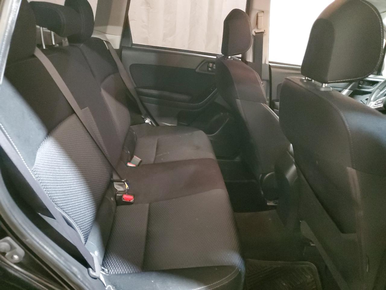 JF2SJAAC5GH562669 SUBARU FORESTER 2016
