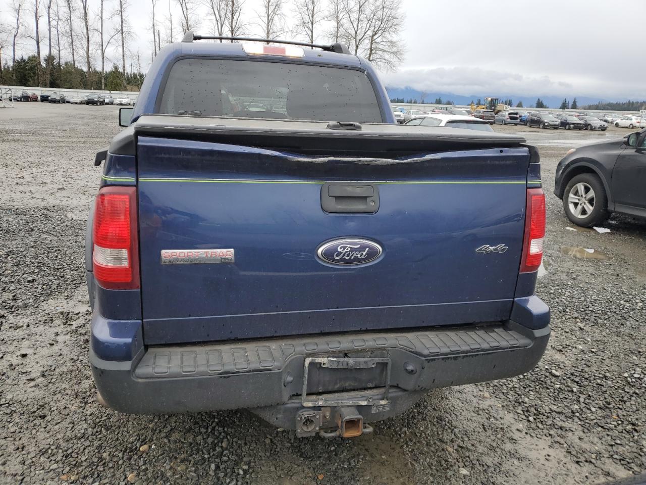 2007 Ford Explorer Sport Trac Xlt VIN: 1FMEU51K57UA01215 Lot: 49043355