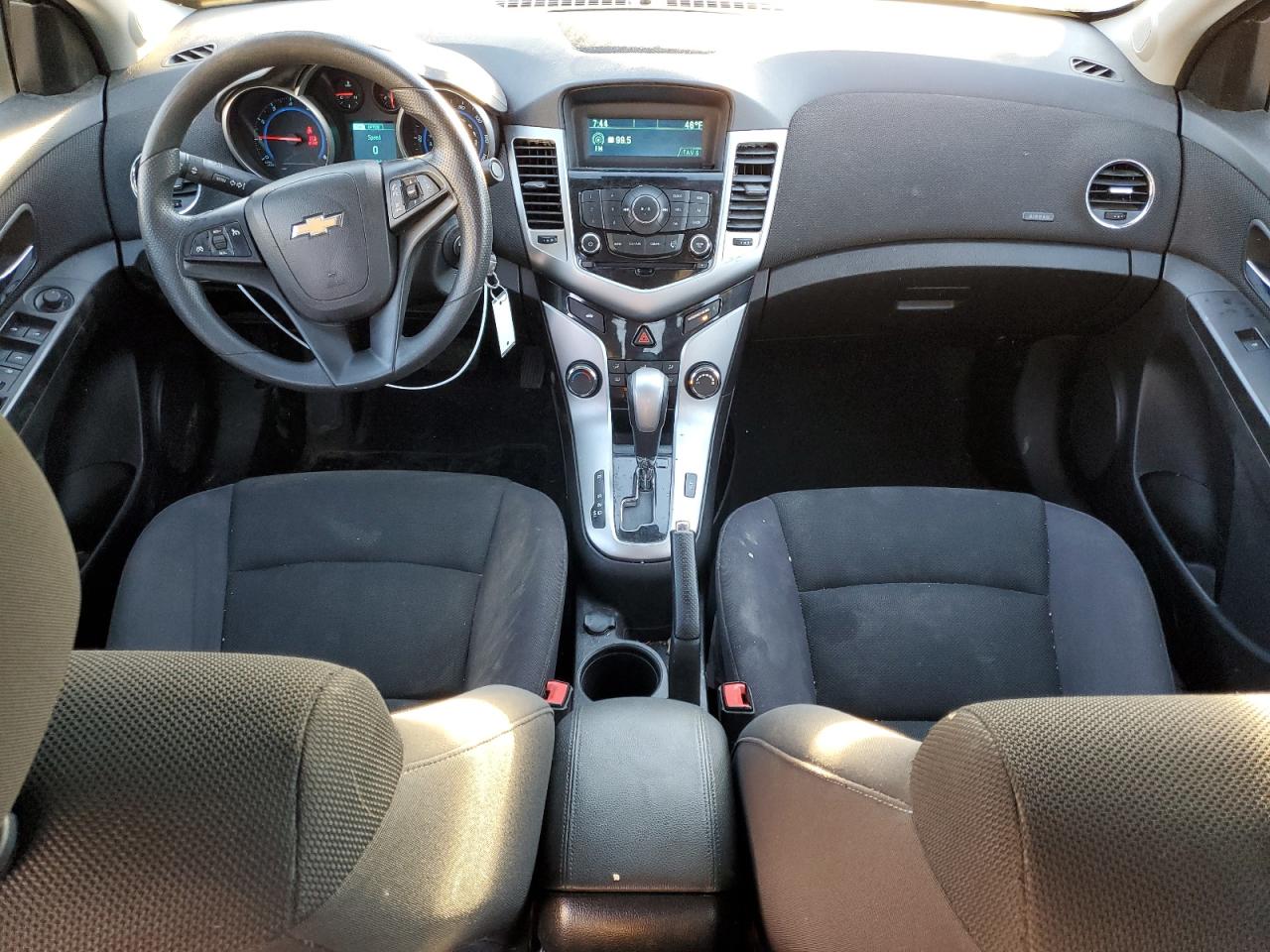 2015 Chevrolet Cruze - Image 8