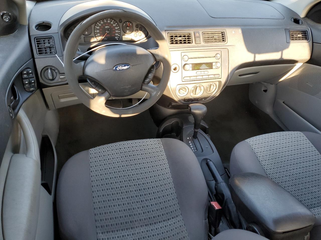 2007 Ford Focus - Image 8