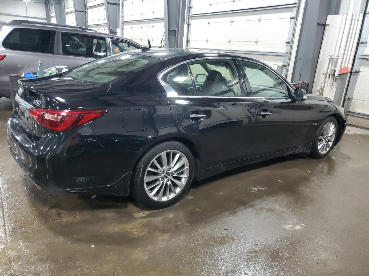 2018 Infiniti Q50 - Image 3