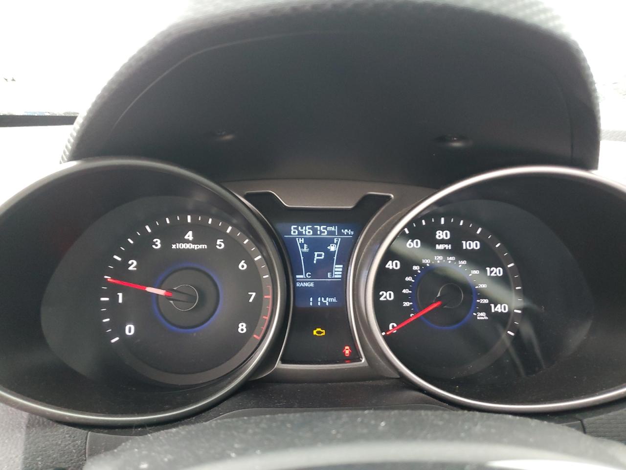 2017 Hyundai Veloster - Image 9