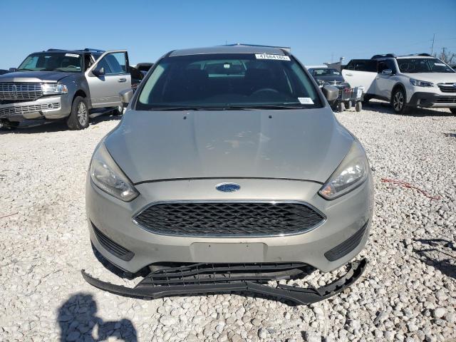 Sedans FORD FOCUS 2016 Beige