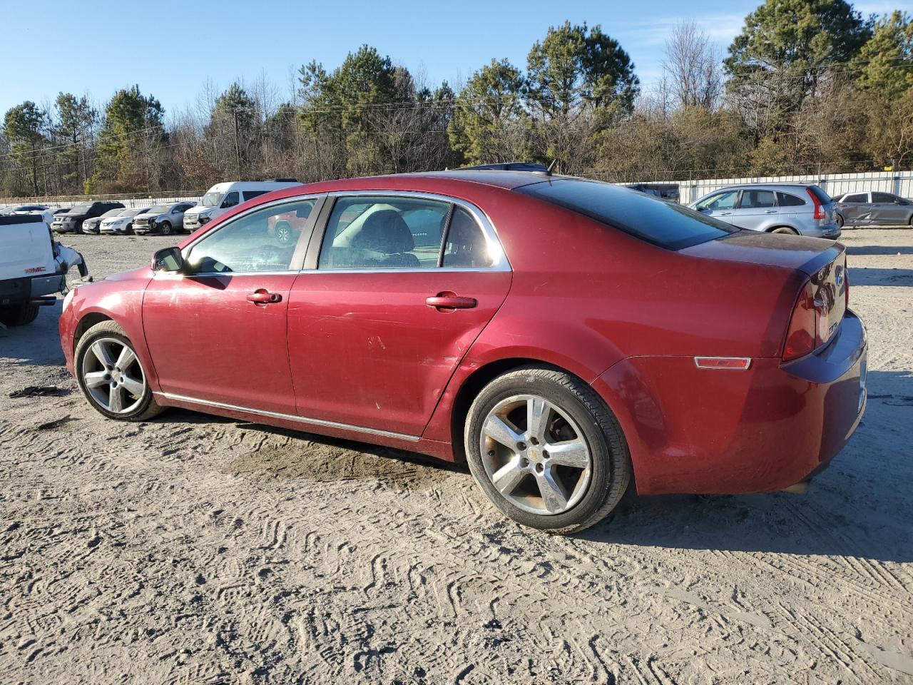 2010 Chevrolet Malibu - Image 2
