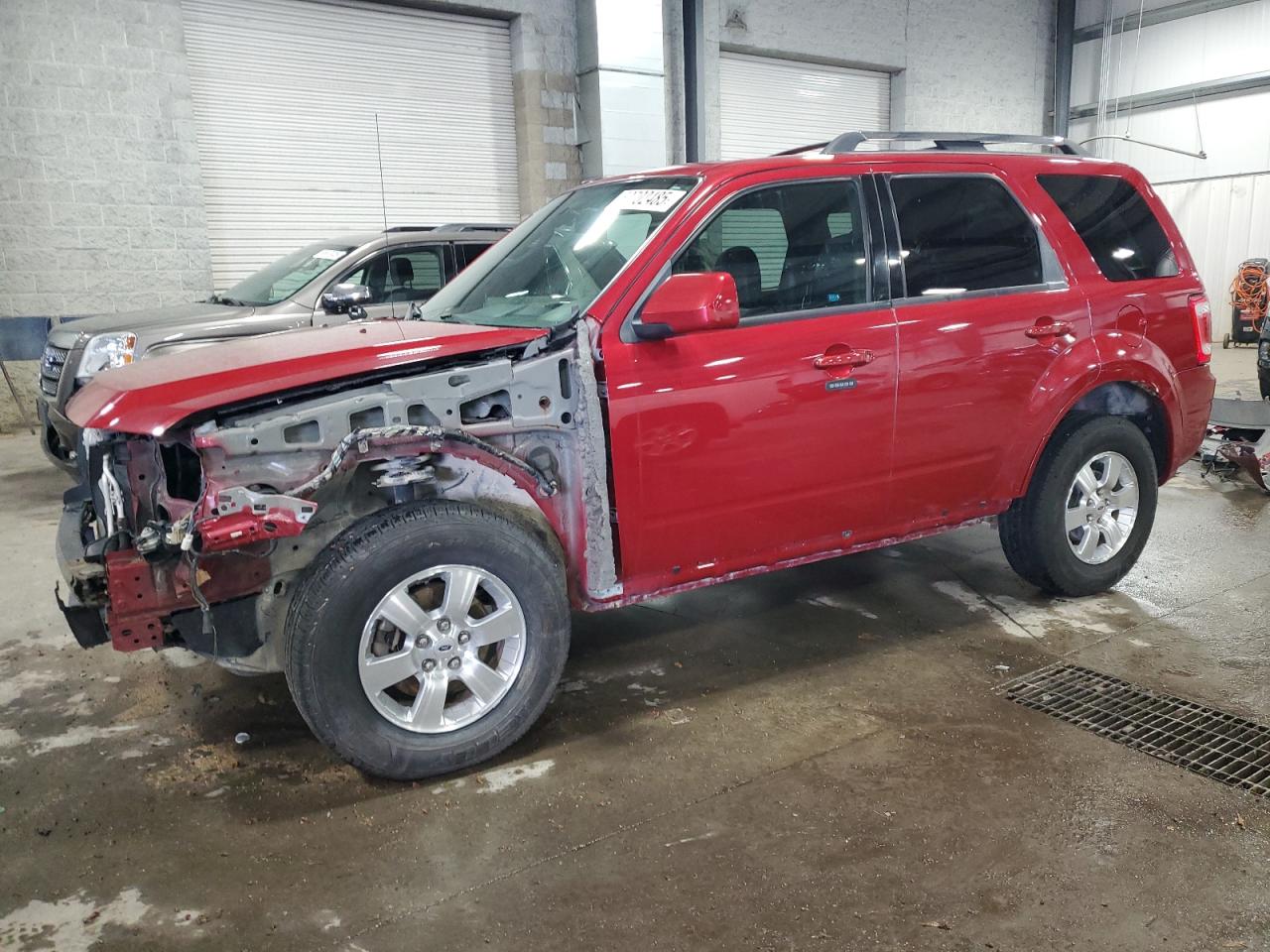 2011 Ford Escape Limited for Sale in Ham Lake, MN - Front End