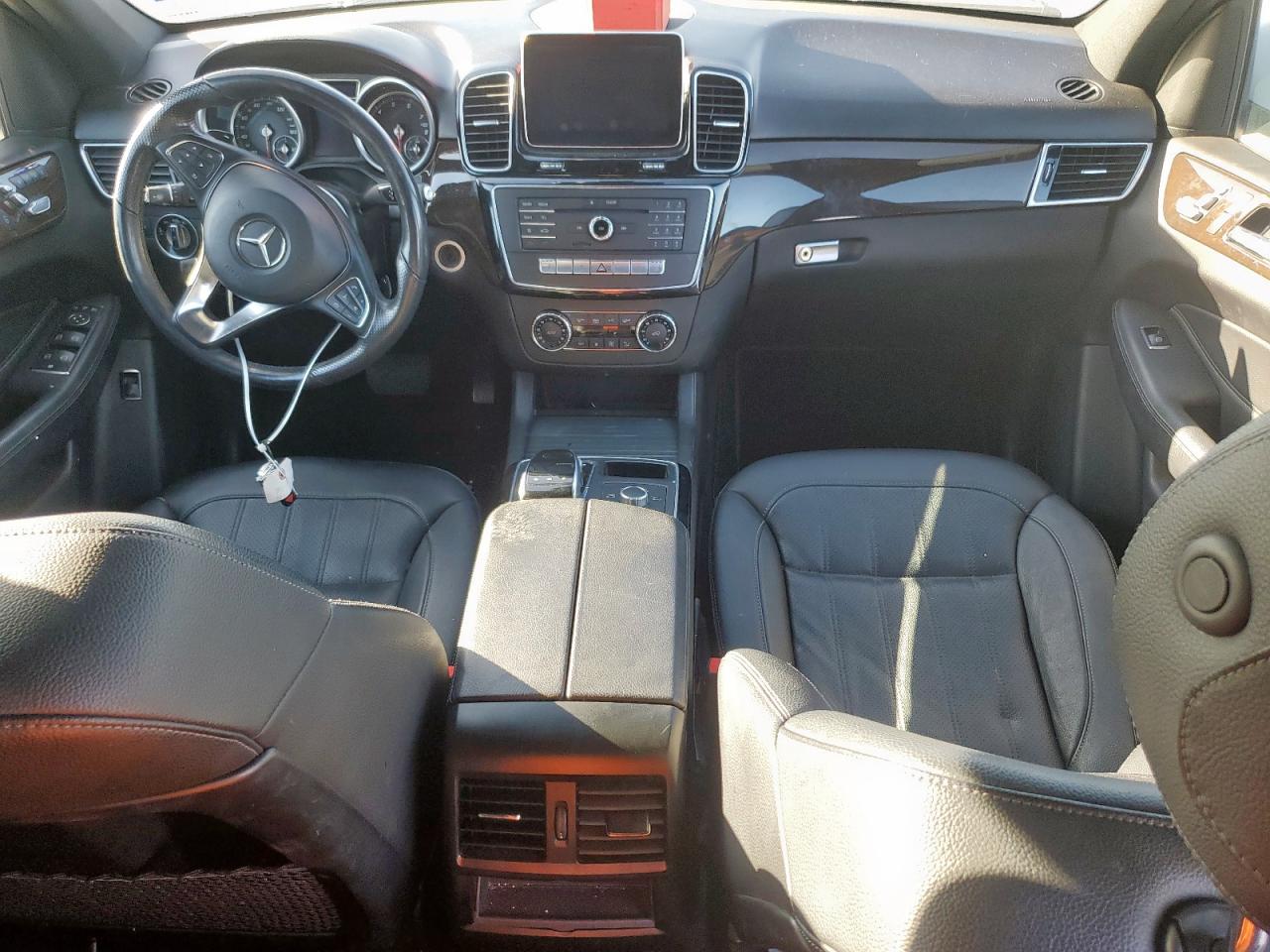 2016 Mercedes-Benz GLE - Image 8