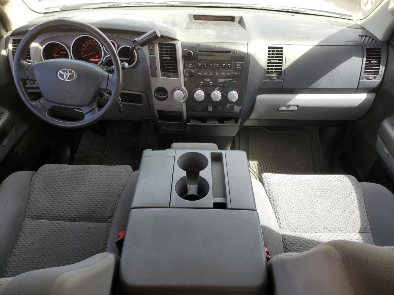 2013 Toyota Tundra - Image 8