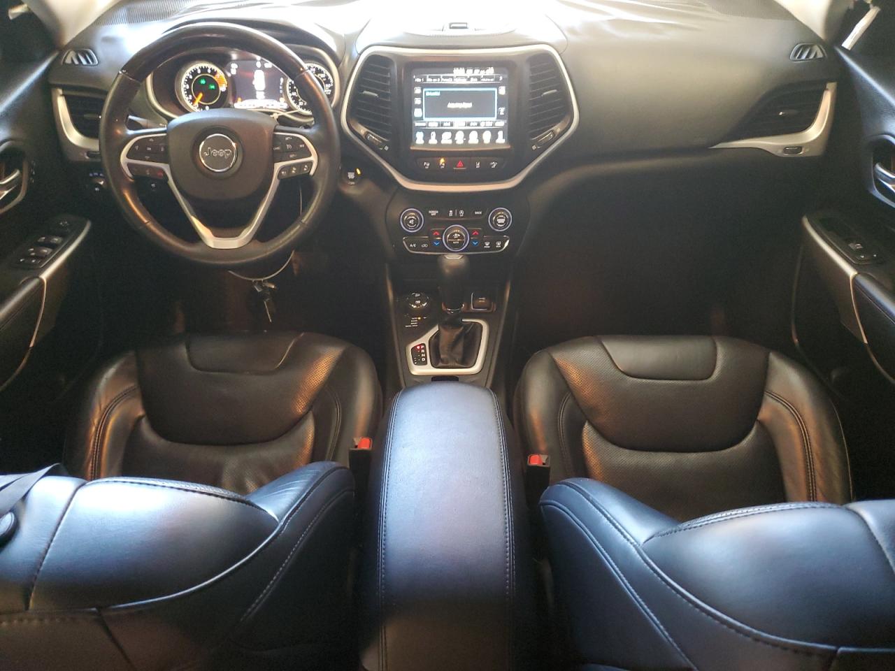 2017 Jeep Cherokee - Image 8