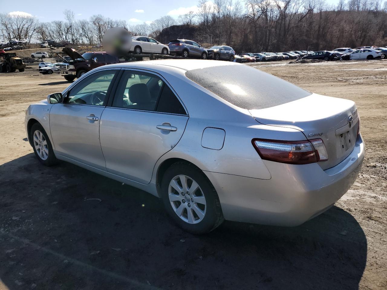 2008 Toyota Camry - Image 2