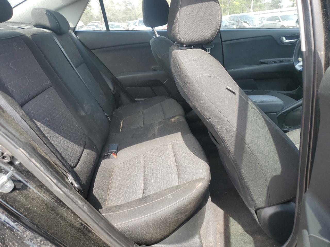 2023 Kia Rio - Image 10