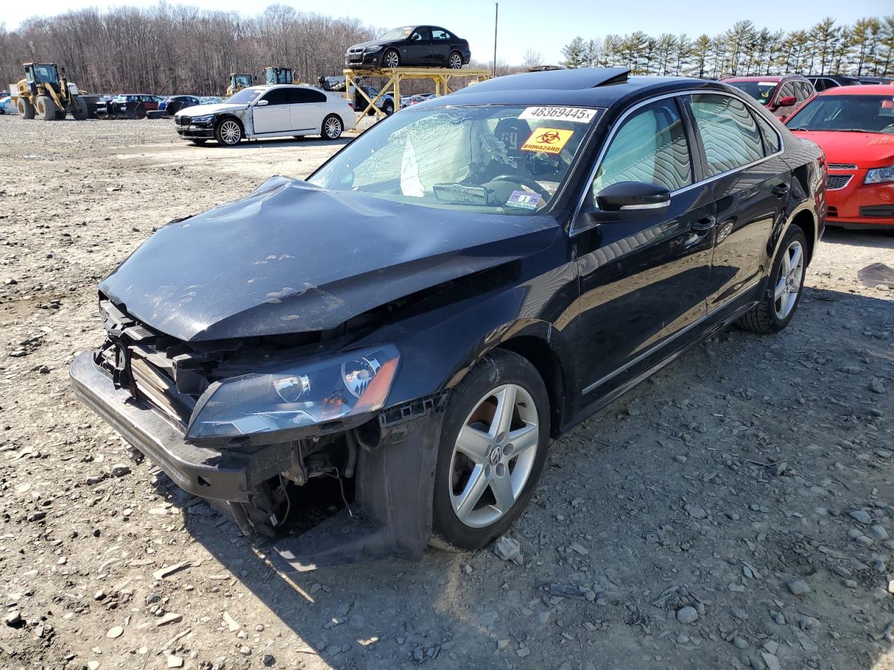 2014 Volkswagen Passat - Image 1