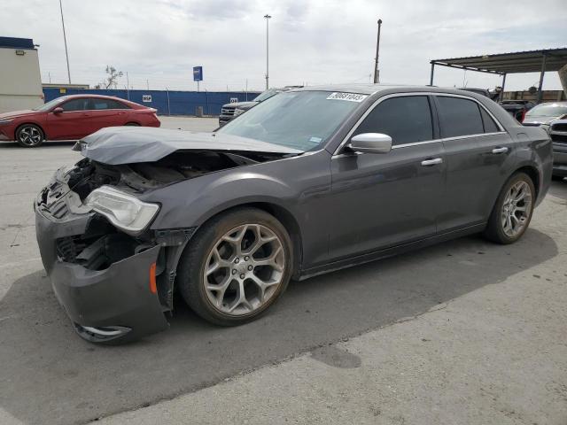 2017 Chrysler 300C Platinum