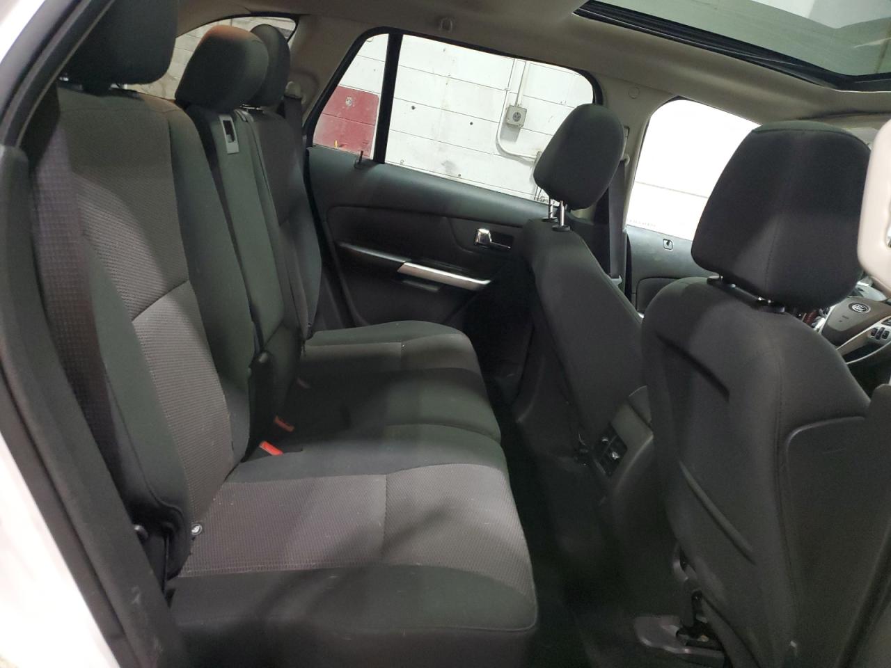 2012 Ford Edge - Image 11