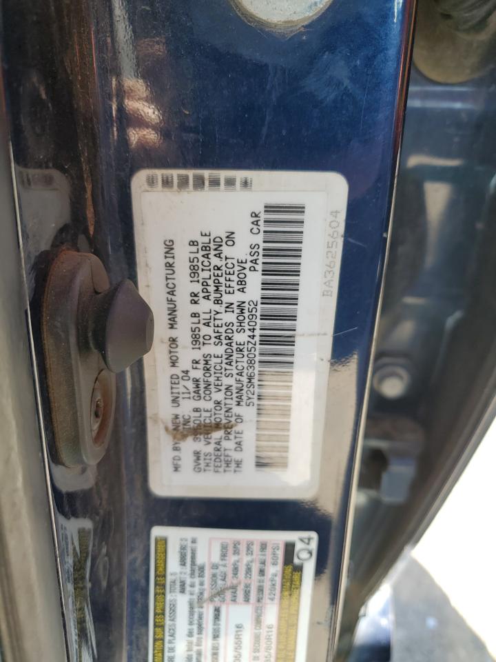 2005 Pontiac Vibe - Image 13