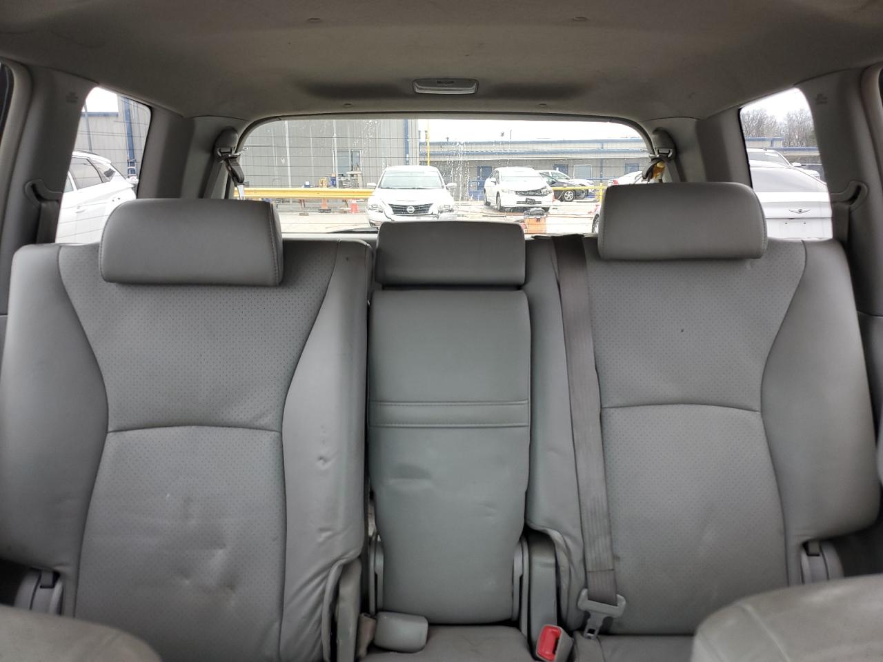 2006 Toyota Highlander - Image 10