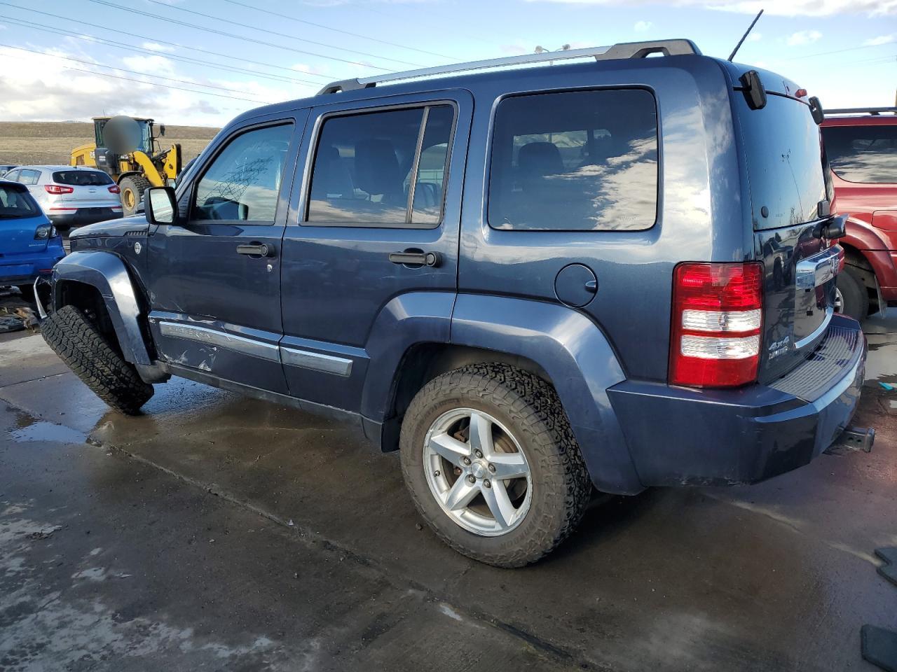 2008 Jeep Liberty (North America) - Image 2