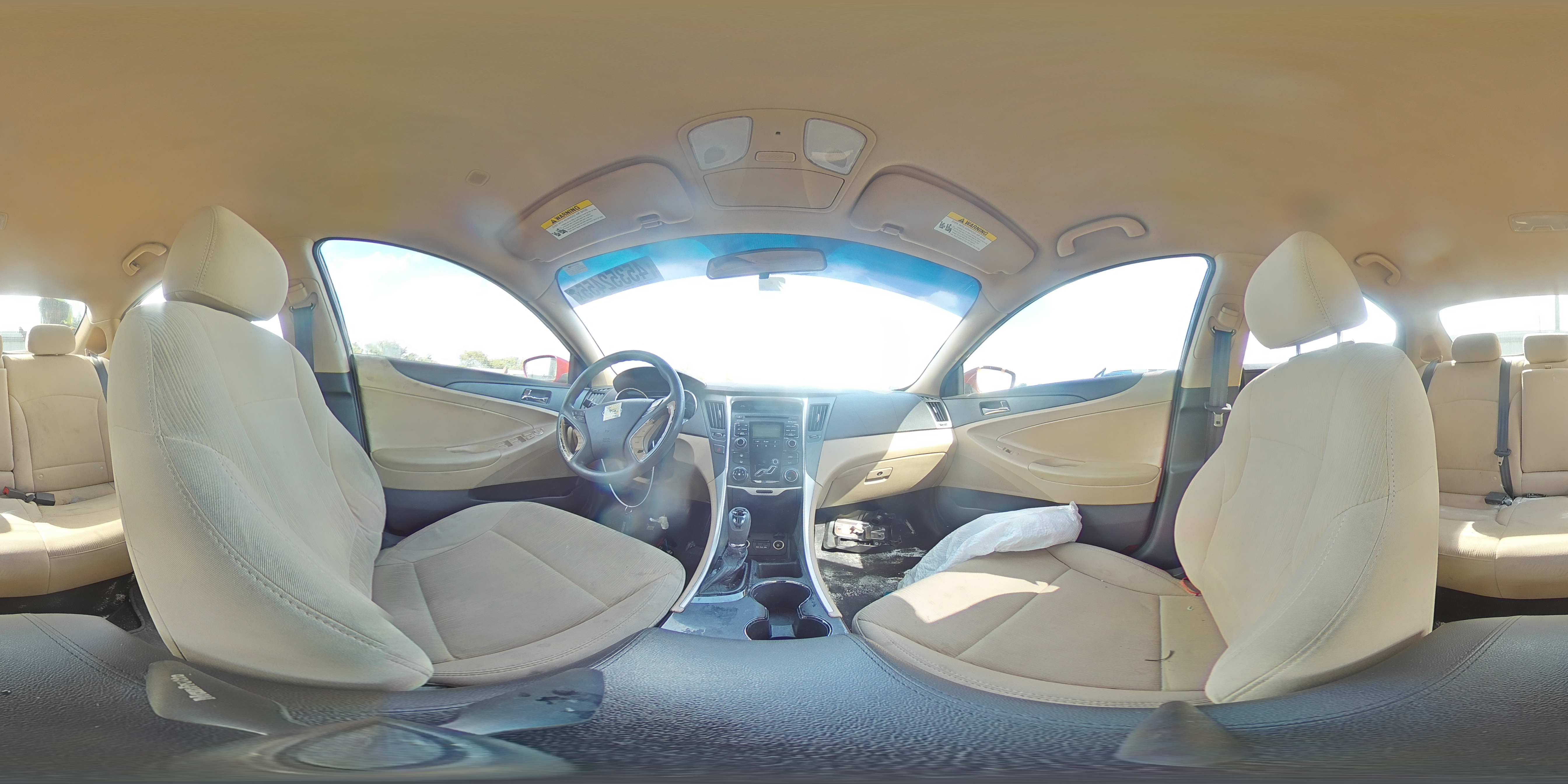 2011 Hyundai Sonata - Image 12